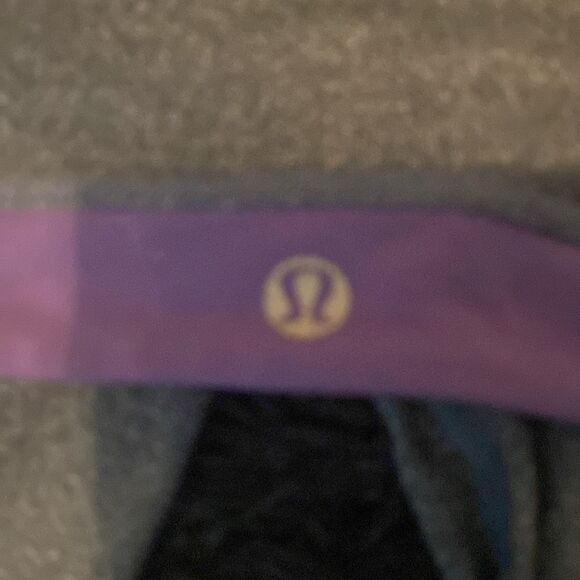 Lululemon Womens Charcoal Grey Crop Activewear Leggings - Picture 3 of 6